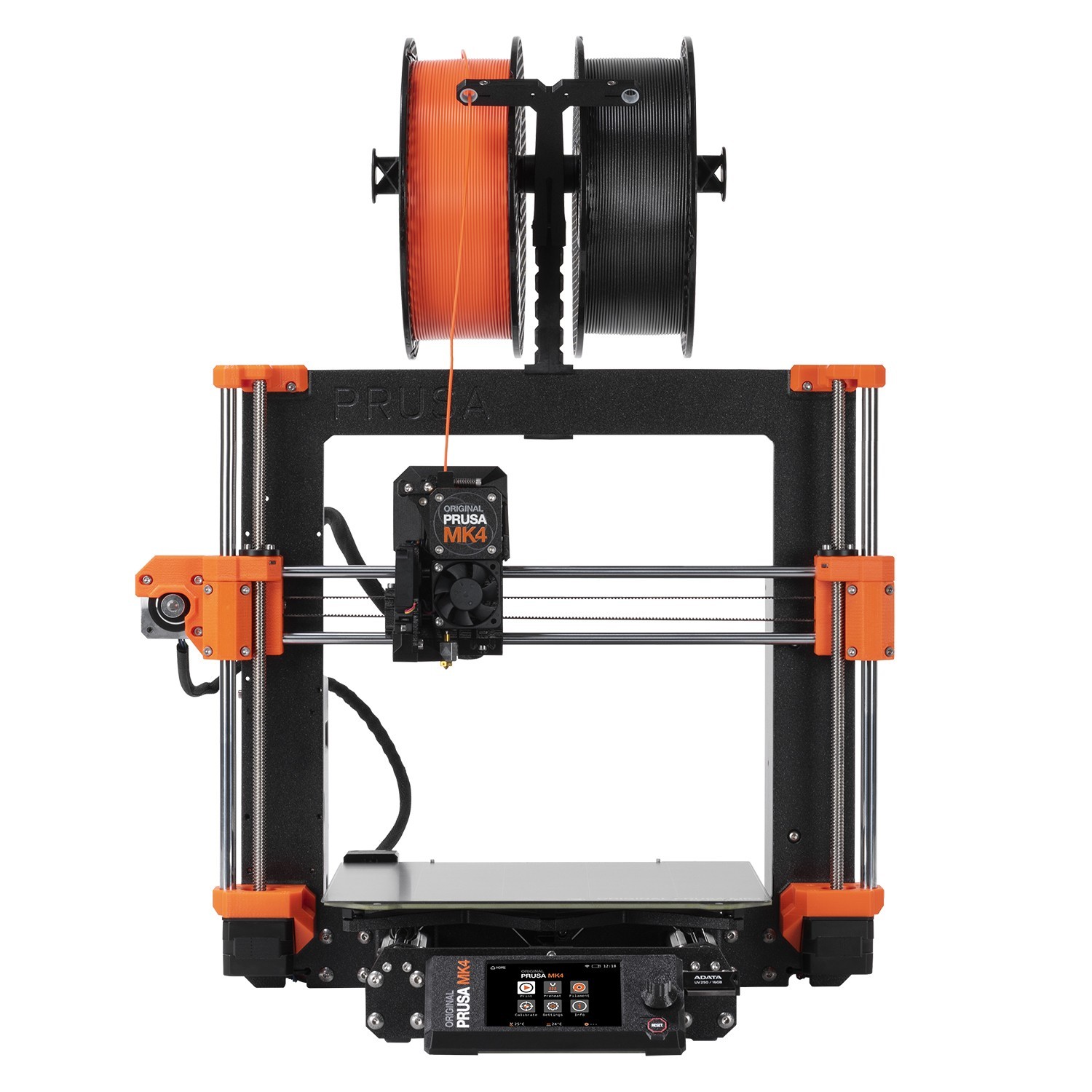 Les pinces de précision facilitent l'entretien de imprimante 3D.